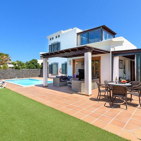 Hipoclub Villas, "Rosa" Villa Playa Blanca  Kültér fotó
