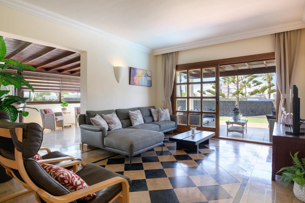Hipoclub Villas, "Rosa" Villa Playa Blanca  Kültér fotó